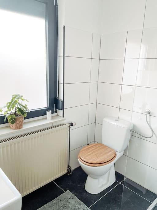 *Top*+Allgaeu*Familie*Netflix*Mit Garten & *Ps4* Kaufbeuren Exterior photo